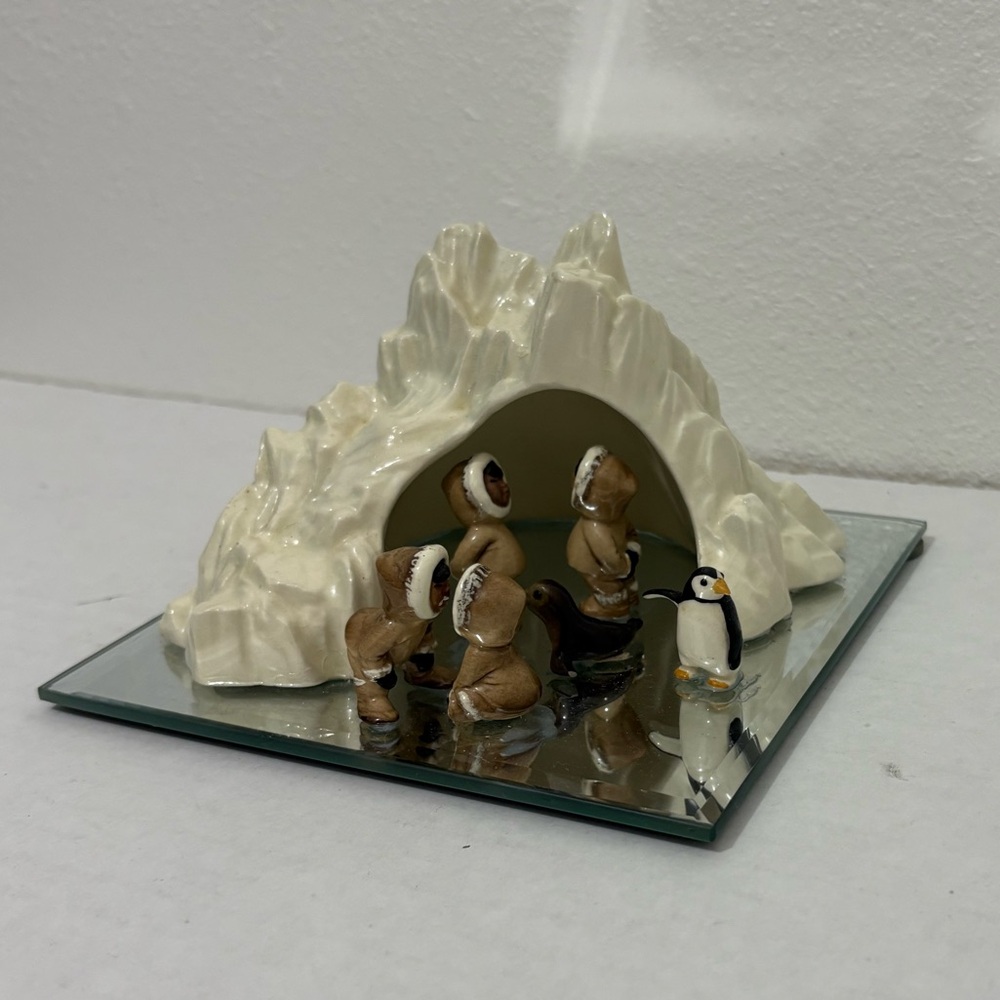 North Pole Ice Cave In Mirror Glass Eskimo Penguin Desk Table Deco